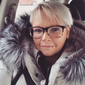 Meet your Posher, Valerie